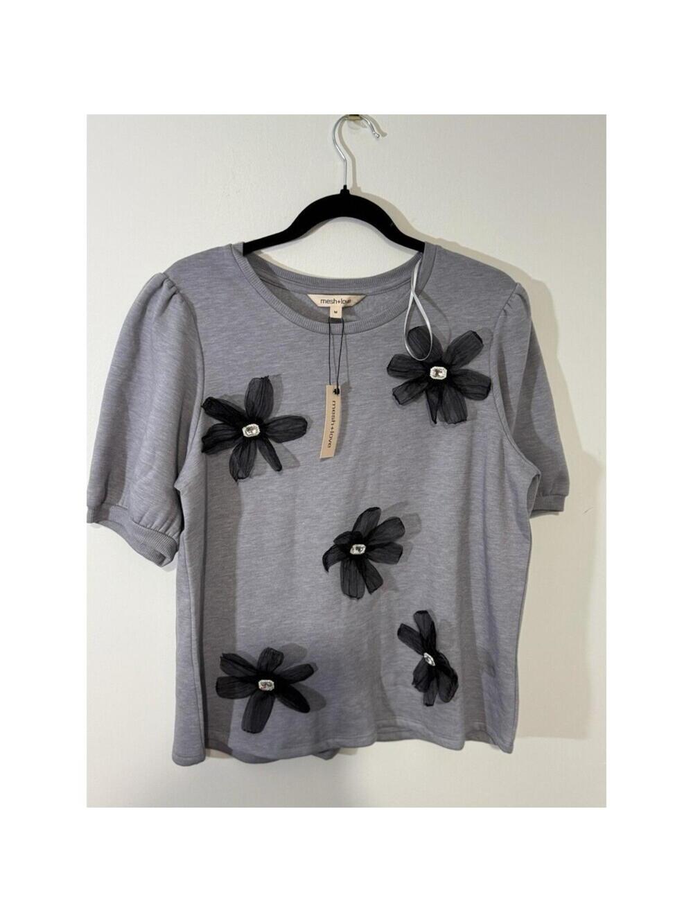 mesh+love Gray Black Knit Floral Crew Neck Short Sleeve Blouse Women's M